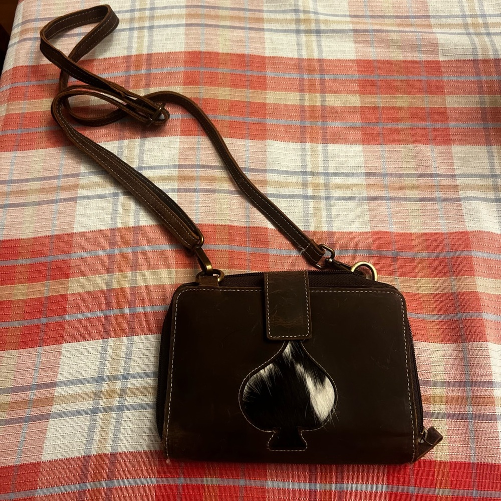 Brown Leather Crossbody Bag with cowhide Spade Accent